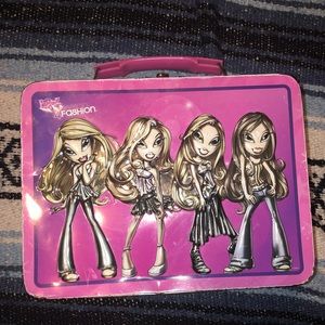 Bratz metal lunch box